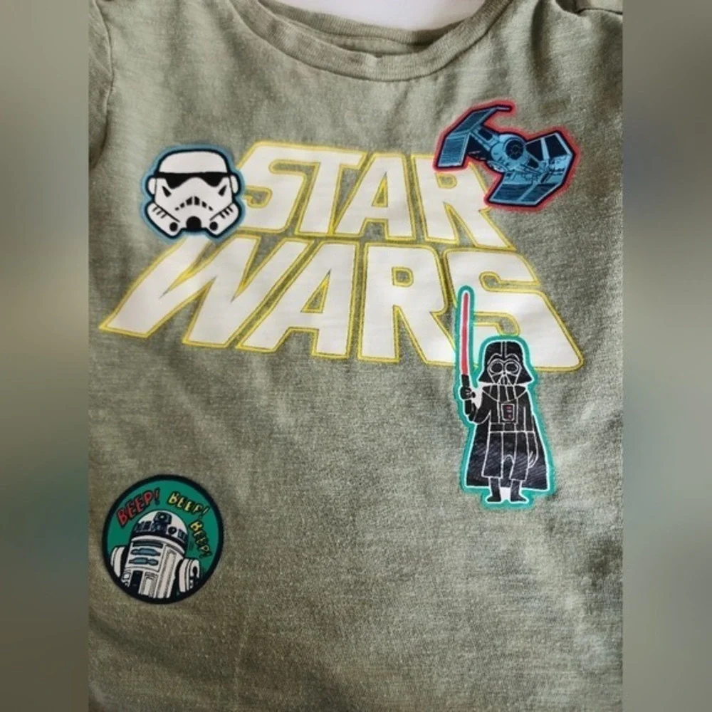 Gap Kids 3T Star Wars Graphic‎ Long Sleeve T-Shirt Olive Green Patches Disney